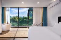 Zuoan Huaqi Guesthouse Hotell i 