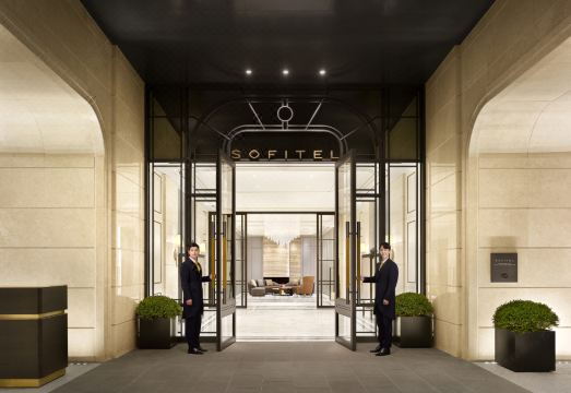 소피텔 앰배서더 서울 전경