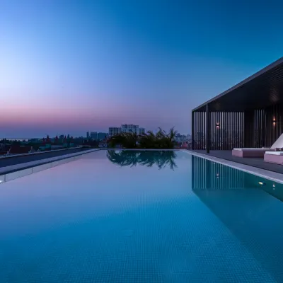 J Coast Beihai Hotels near Bei Hai Silver Beach