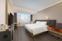 HanTing Hotel (Donggang Huanghai Dashichang)