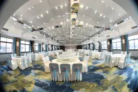 揚中華廈雲朵大飯店