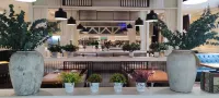 Qionghai Changlong Hotel (Yinhai Zaliang Street) - breakfast