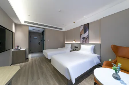 Starway Hotel (Baoji Railway Station Guomao Branch) Отели в г. Баоцзи