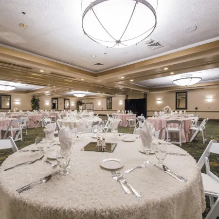 Grand Vista Hotel