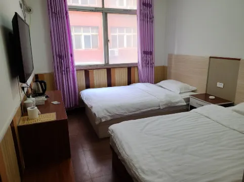 Zhongmu Wanlong Homestay