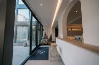 Laojunshan Xunji Guesthouse - Mountain view