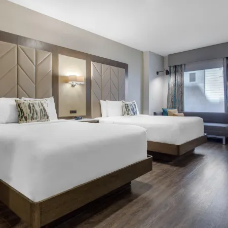 Cambria Hotel Philadelphia Downtown Center City Отели рядом с достопримечательностью «Истерн Стэйт Пенитэншери»