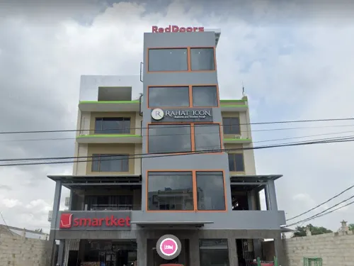Rahat Icon Hotel Hotels in Parit