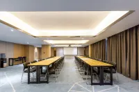Cheermay Hotel (Kaifeng Tongxu County Government Branch) - parcheggio