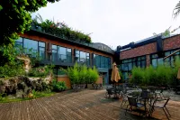 Goodland Hotel Hotels in Yulin Life Plaza and Tongzilin commercial area