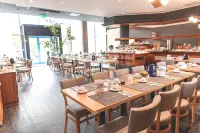 PLAZA INN Zwickau - 早餐