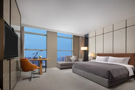 Wanda Yi, Chengdu