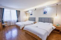 Jingzhou Yilian Theme Hotel