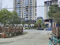 Chengde business inn