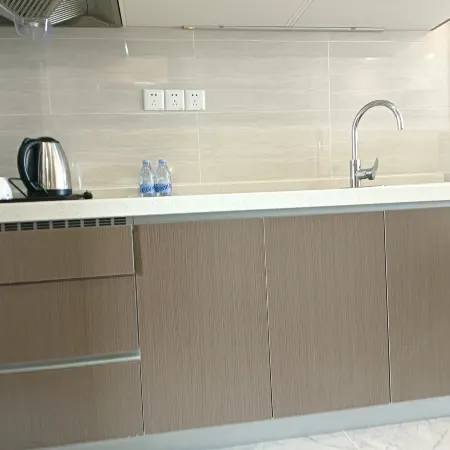 Tupai Seaview Apartment