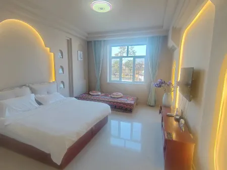 Horgos Silk Road Pearl Garden