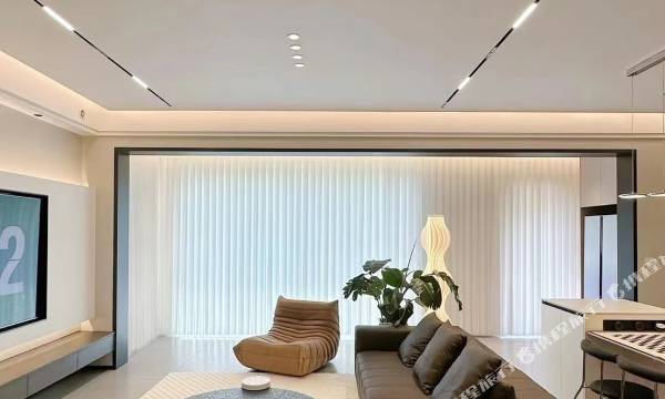 Xiamen Three Travelers E-sports Apartment (Xiamen North Railway Station)