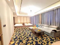 The Path of Mercy Hotel Hotel a Maqu