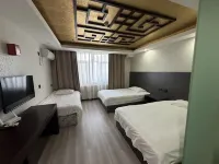 Holiday Inn Burqin Jinpin (Four Seasons Food Street) - خدمة نقل من وإلى المطار