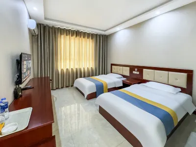 DunHuangJincheng Hotel Hotels near Baima Tower