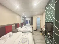 Karamay Xinrui Hotel - 2-stjärniga