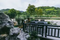 Father and Son Soldier Homestay