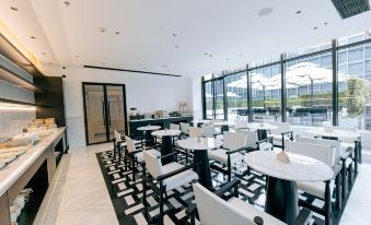 E·HOTEL  (Nanjing South Railway Station)