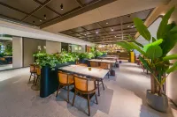 Yuet Orange Pan Entertainment Hotel -GrandrHyattyInternationaloHotelotel