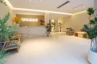 Tingyue Hotel (Kaijiang Pedestrian Street)