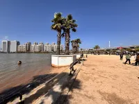 Chuxiong Alien Resort Hotel (Yihai Park Beach Branch) - sul mare