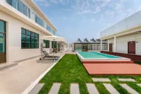 Qiaoqiao Swimming Pool Homestay (Yutian Qili Sea)