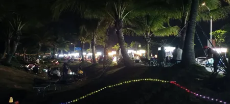 Maoming Wanzhou Mengdu Homestay Отели рядом с достопримечательностью «Shuidong Bay»