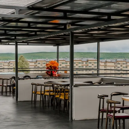 Lin Cheng Mountain View Hotel