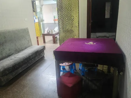 Tongjiang Yuxuan Hotel