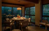 Tengchong Yishanyuan Sulfur Hot Spring Art Holiday Beauty Inn - 주차장