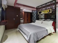 琐园忆舍酒店公寓(柳州城中万达阳光100店) - 优选品质大床房