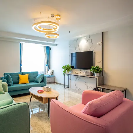 Yi Hu Hua Yuan Hotel