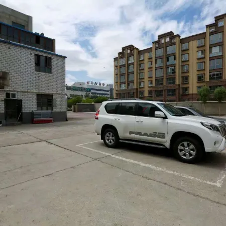 Dong Fang Hotel