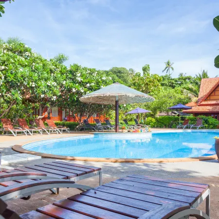 P.P. Erawan Palms Resort