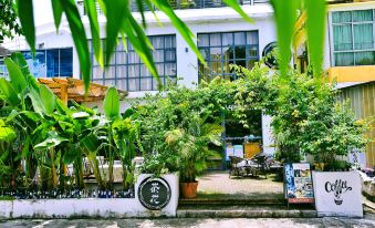 Camellia Boutique Hostel