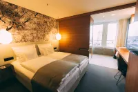 Me and All Hotel Dusseldorf, by Hyatt Hotels in Dusseldorf