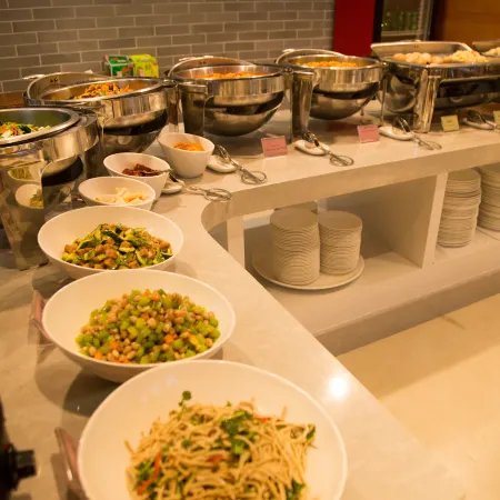 Superior Hotel (Anping Shenggu Anman)