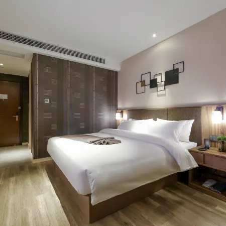 Homeinn Plus Hotel (Huaibei Yingshan Middle Road Hejie)