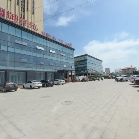 Huangchuan Rongzhu Hotel