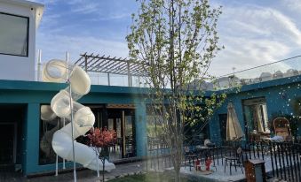 Beijing Life の Fruit Banshan B&B