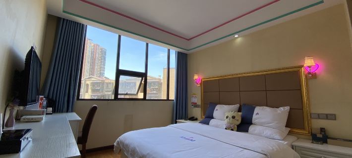 Caihe Theme Hotel Hotels in Daying County