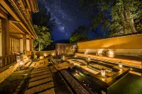 Shaxi Ancient Town Shuxia Inn Hotels in Jianchuan County