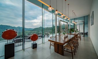 Xijiang Longtangshan house
