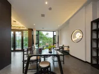 Furong Town Momuqiu Light Luxury High-end View B&B