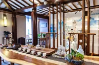 Floral Hotel· Juyi Hotel(Suining Wanda Plaza Government Service Center Store)